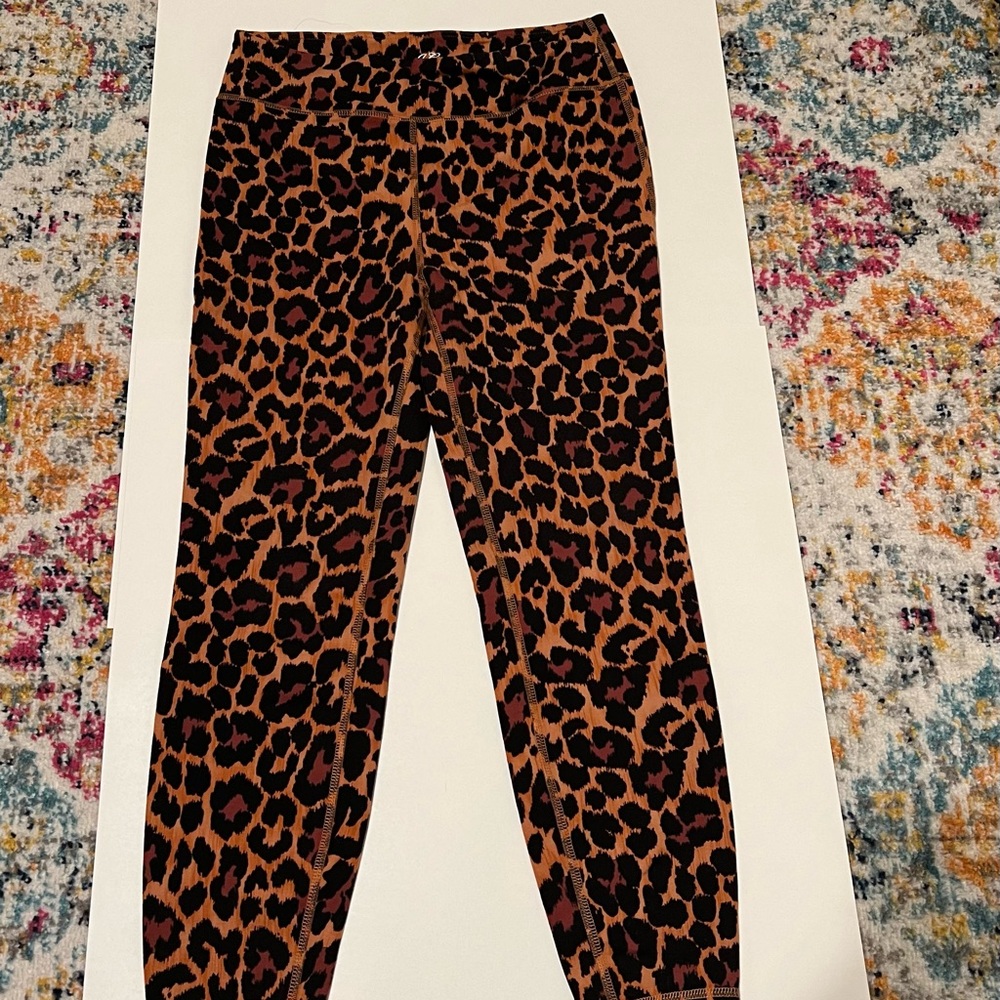 J Crew weekend leopard print leggings - Picture 6 of 9